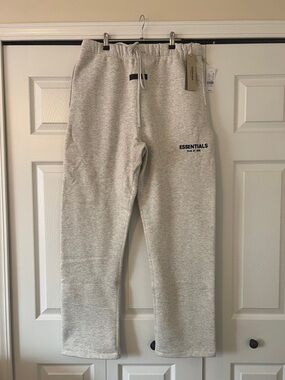 Men's Essentials Light Oatmeal Sweatpants